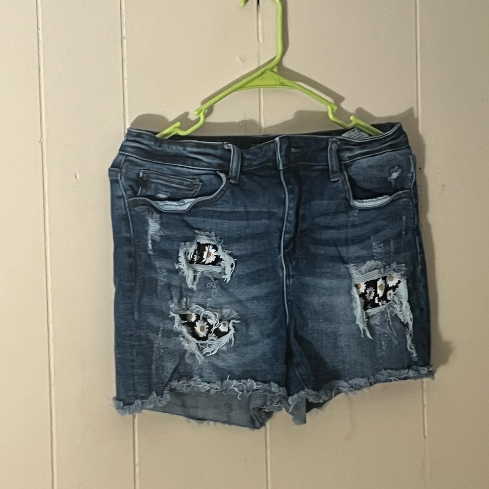 Judy Blue Jean Shorts Blue Distressed Summer